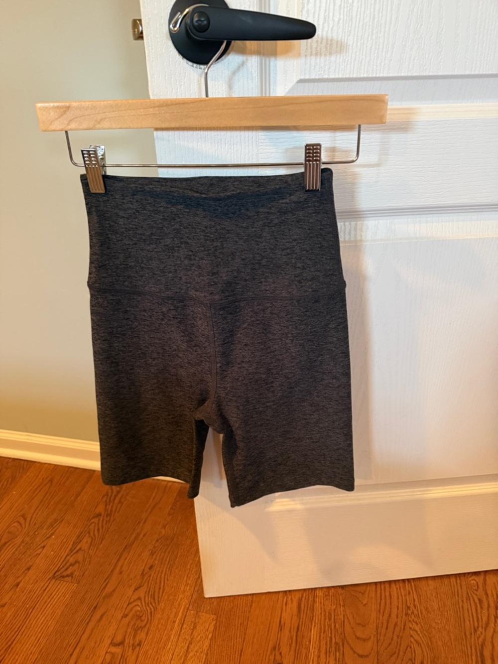 Beyond Yoga Spacedye High Waisted 7” Biker Shorts - Picture 2 of 5